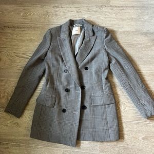 Aritzia Wilfred Blazer. Size 4. Grey. Excellent condition
